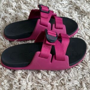 Chaco kids sandals, sz 1